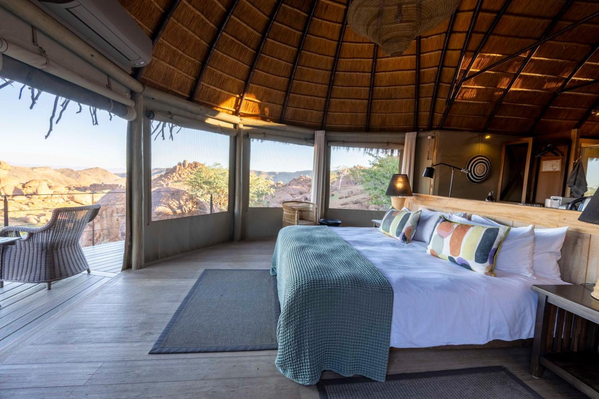 Mowani Mountain Camp Hotel Khorixas Ngoại thất bức ảnh