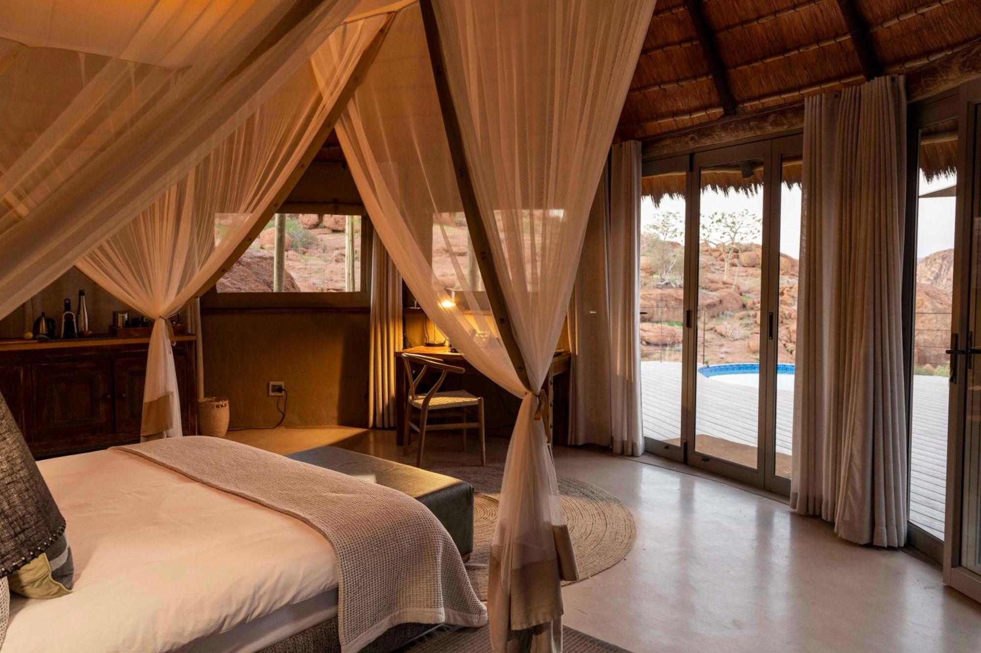 Mowani Mountain Camp Hotel Khorixas Ngoại thất bức ảnh